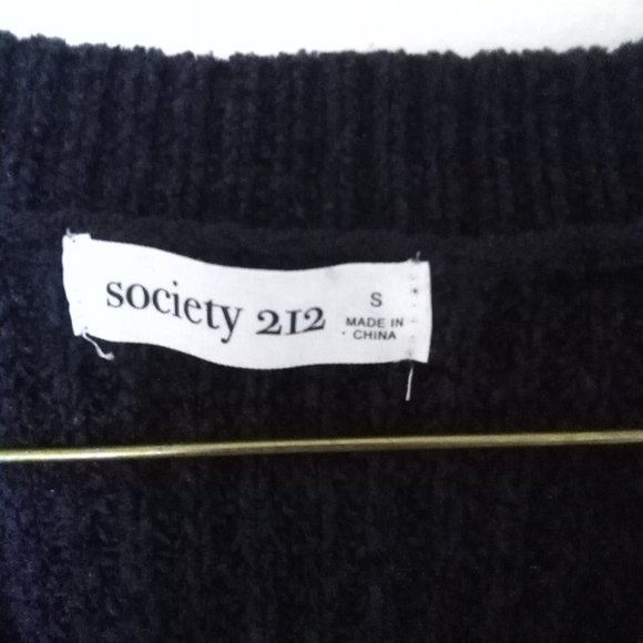 Soft Knit Blue High/Low Sweater - Picture 5 of 7